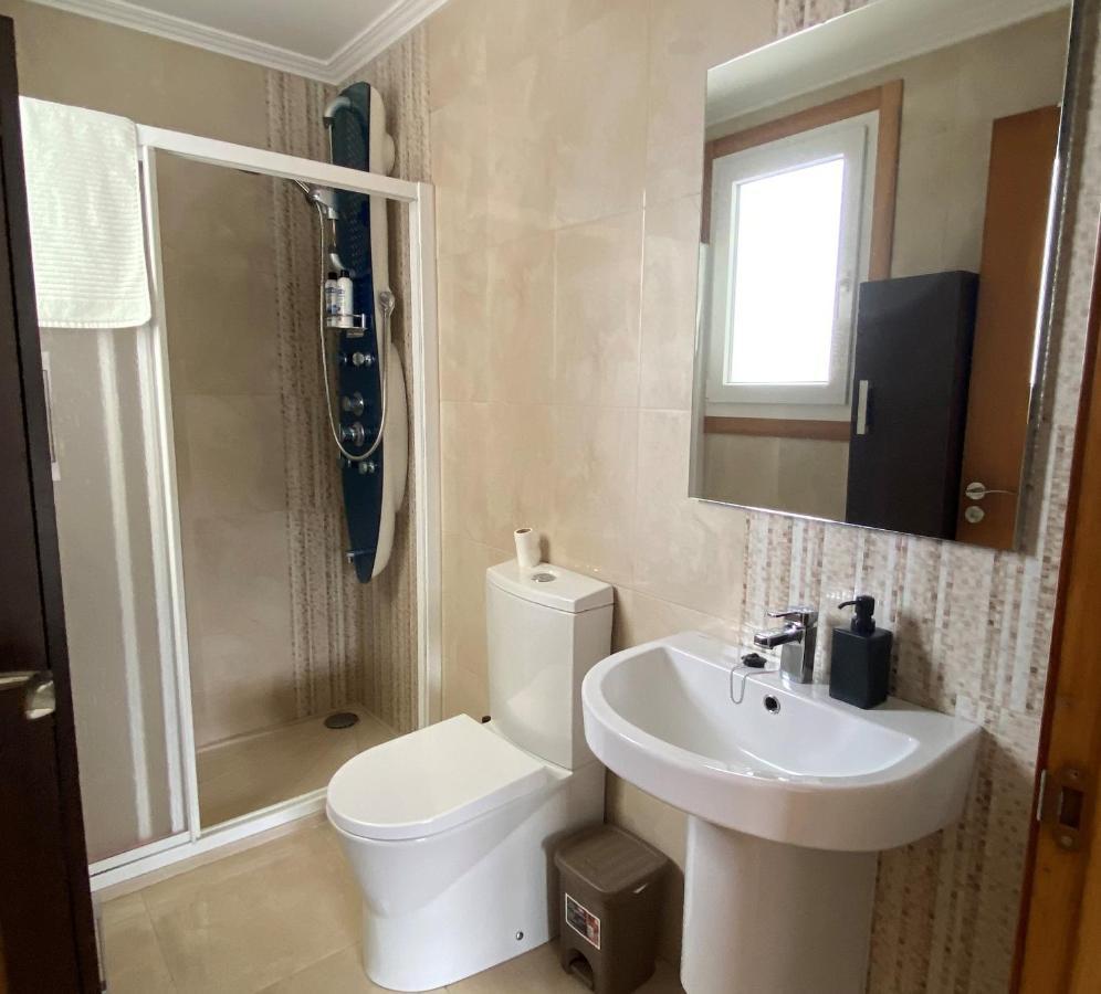 A Cuarta Ronda Apartment Melide Luaran gambar
